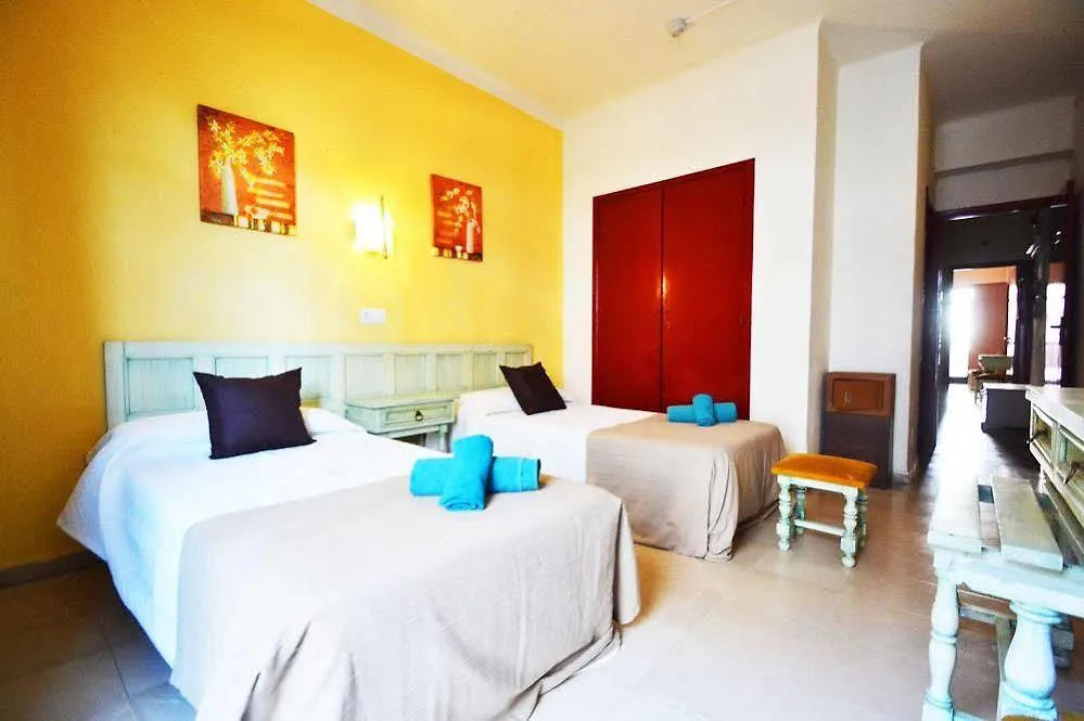 Hotel Salpi (Adults Only) إل أرينال 2*,